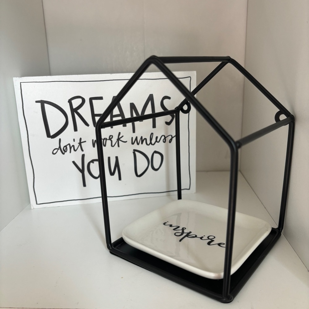 Home Decor Bundle - Picture 3 of 3